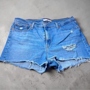Levi's High Rise Denim Shorts | Size 34 | Medium Wash | Distressed